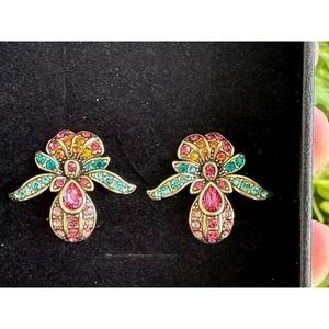 New Authen HEIDI DAUS "Jack In The Pulpit" Crystal Floral Button Earrings ~ clip